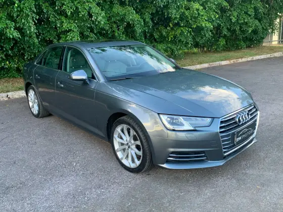 AUDI A4 2017