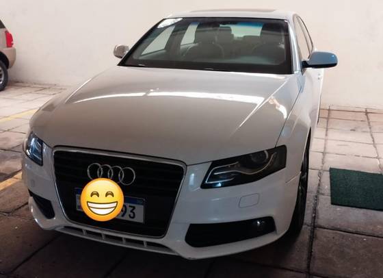 AUDI A4 2012