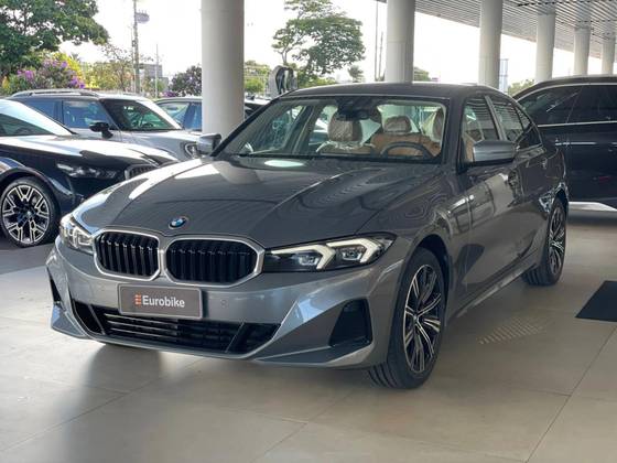 BMW 320i 2025