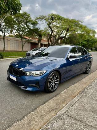 BMW 320i 2021