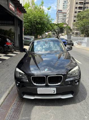 BMW X1 2012