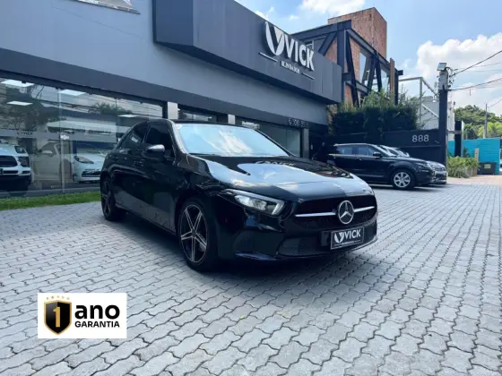 MERCEDES-BENZ A 250 2019