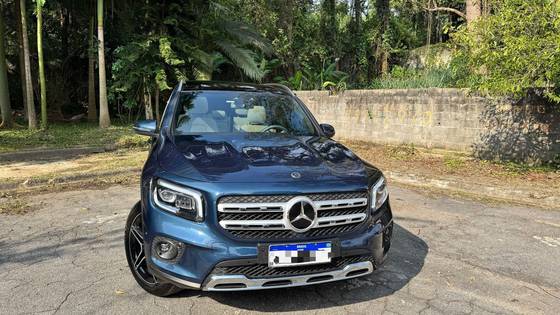 MERCEDES-BENZ GLB 200 2022