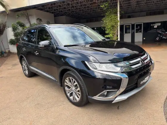 MITSUBISHI OUTLANDER 2016