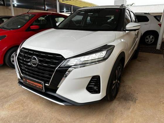 NISSAN KICKS 2022