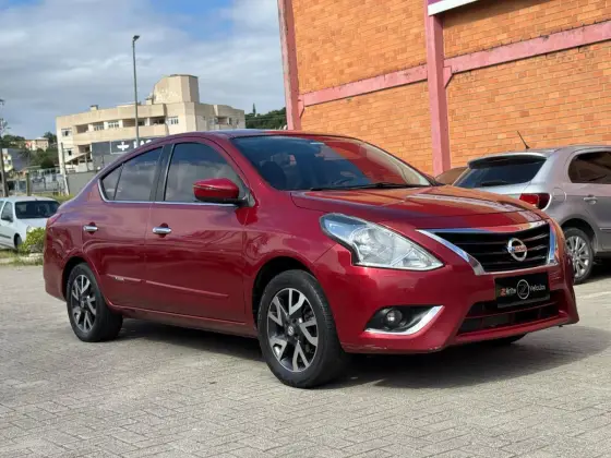 NISSAN VERSA 2016