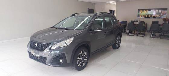 PEUGEOT 2008 2022