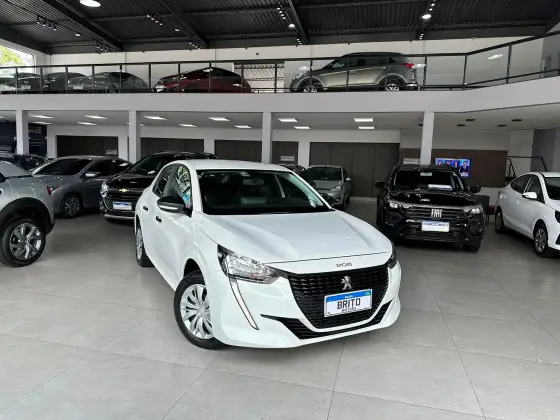 PEUGEOT 208 2023