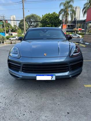 PORSCHE CAYENNE 2020