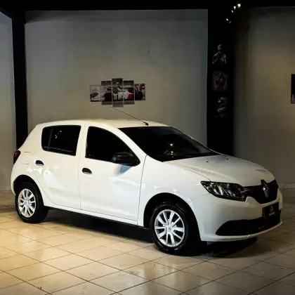 RENAULT SANDERO 2018