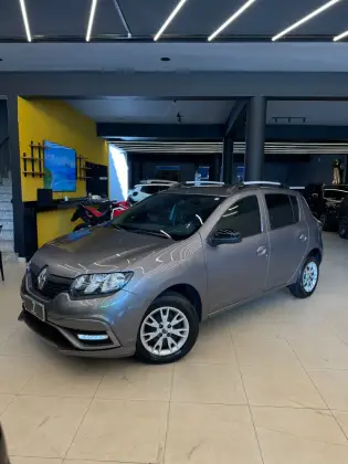 RENAULT SANDERO 2023