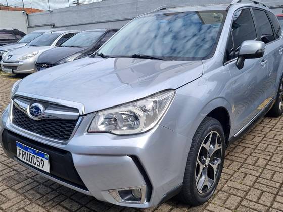 SUBARU FORESTER 2015