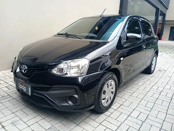 TOYOTA ETIOS 2018