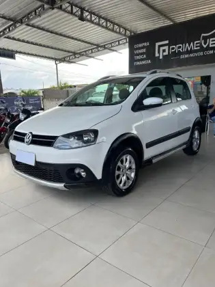 VOLKSWAGEN FOX 2013