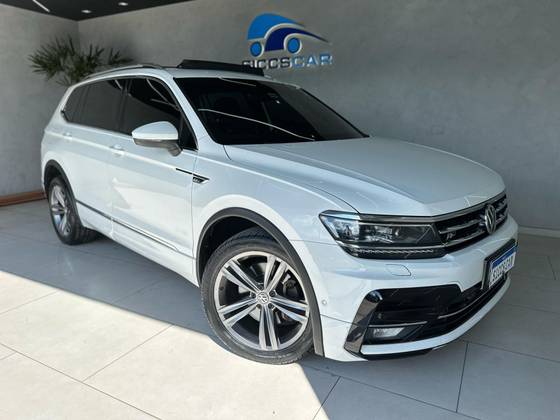 VOLKSWAGEN TIGUAN 2018