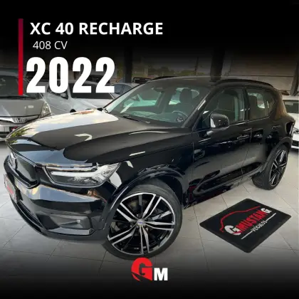 VOLVO XC40 2022