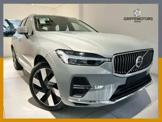 VOLVO XC60 2025