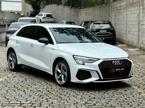 AUDI A3 2022