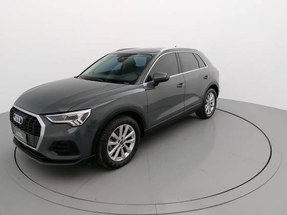 AUDI Q3 2021