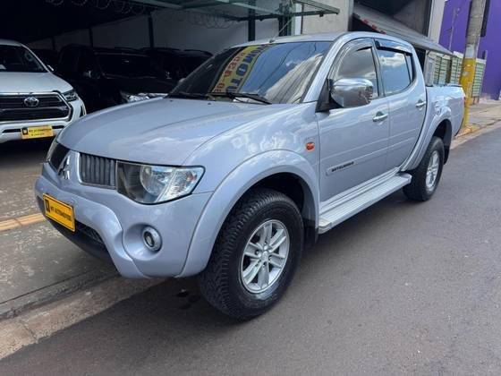 MITSUBISHI L200 TRITON 2009
