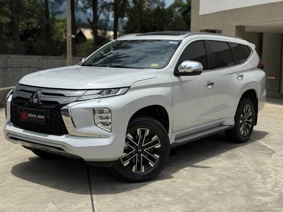 MITSUBISHI PAJERO SPORT 2024