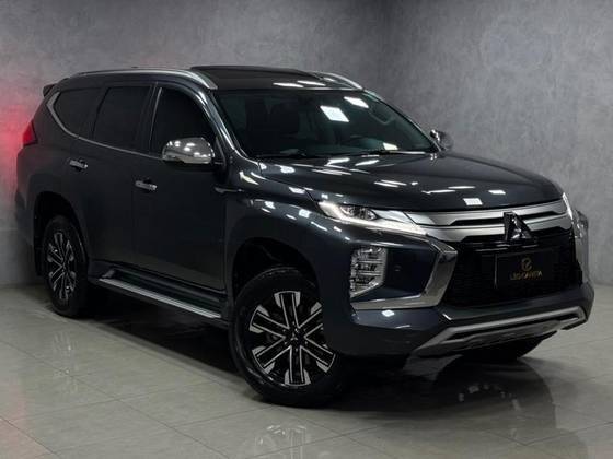 MITSUBISHI PAJERO SPORT 2024