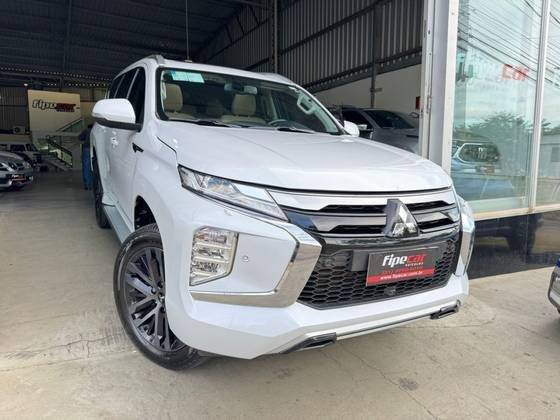MITSUBISHI PAJERO SPORT 2024
