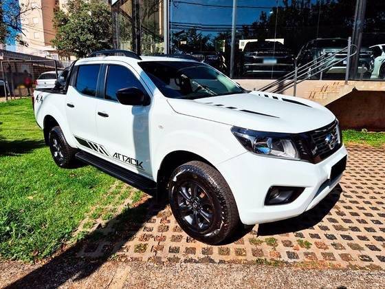 NISSAN FRONTIER 2022