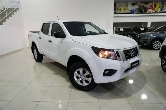 NISSAN FRONTIER 2022