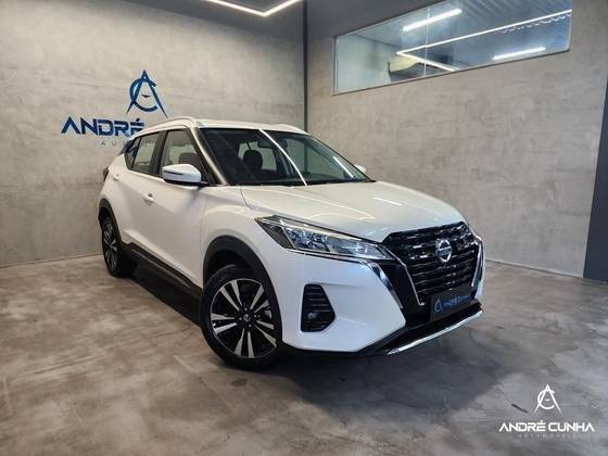 NISSAN KICKS 2022