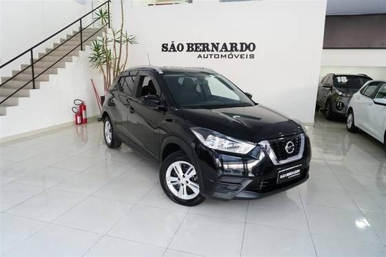 NISSAN KICKS 2018