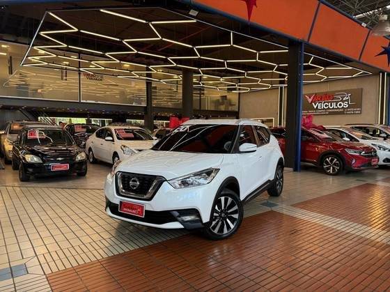 NISSAN KICKS 2020