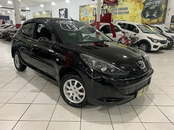 PEUGEOT 207 2013