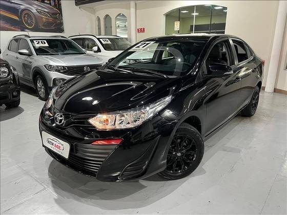 TOYOTA YARIS 2021
