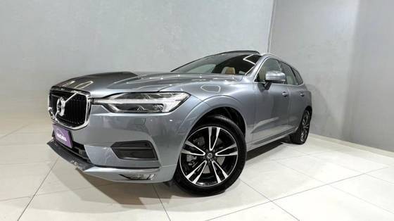 VOLVO XC60 2019