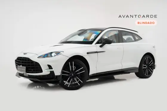 ASTON MARTIN DBX707 2023