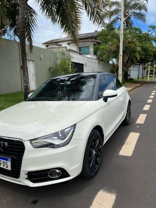AUDI A1 2011