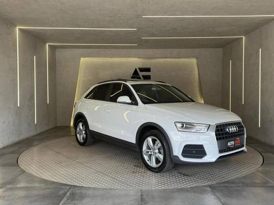 AUDI Q3 2017