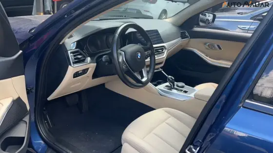 BMW 320i 2021