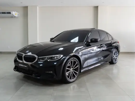 BMW 320i 2020
