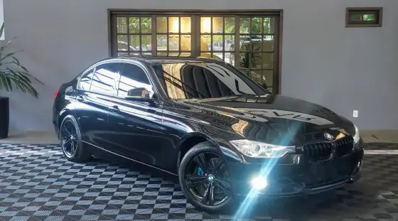 BMW 320i 2014