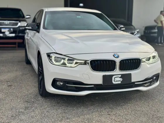 BMW 320i 2016