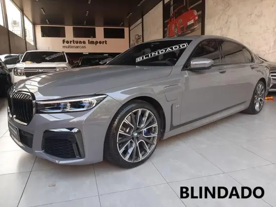 BMW 745Le 2021