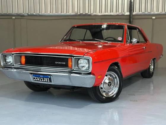 DODGE DART 1975