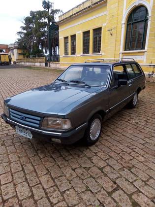 FORD DEL REY 1990