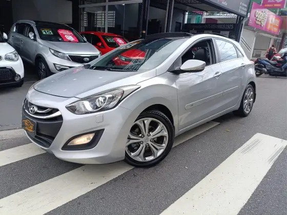 HYUNDAI I30 2015