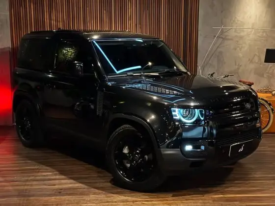 LAND ROVER DEFENDER 2023