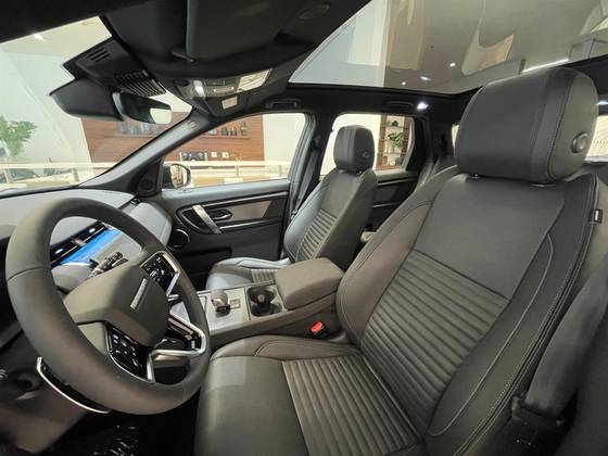LAND ROVER DISCOVERY SPORT 2024