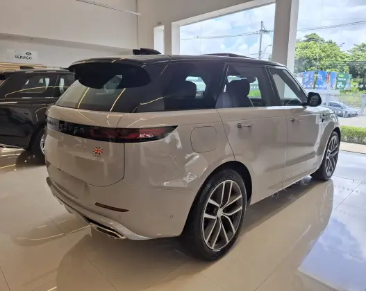 LAND ROVER RANGE ROVER SPORT 2025