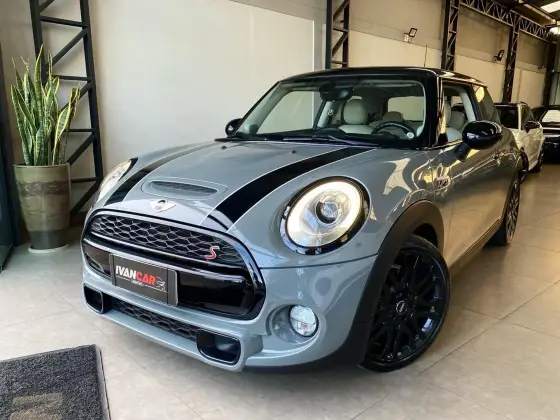 MINI COOPER 2018
